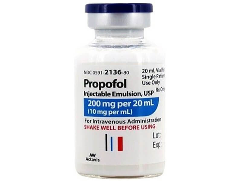 Thuốc mê Propofol cần dùng theo đúng chỉ định của bác sĩ, tuân thủ các lưu ý, không tự ý sử dụng thuốc để tránh gặp phải những tác hại không mong muốn